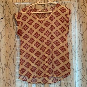 Patterned sheer short sleeved blouse